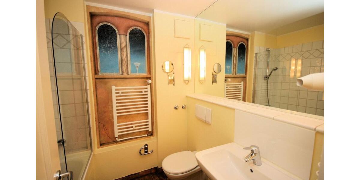 Maisonettenwohnung Köln Lindenthal - 1.5 Zimmer, 38 m&sup2;, 850&euro; | Angebot:26041667