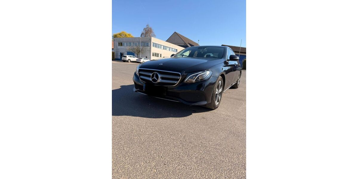 Mercedes-Benz E 220 176.000 km 20.550 &euro; Köln 51105