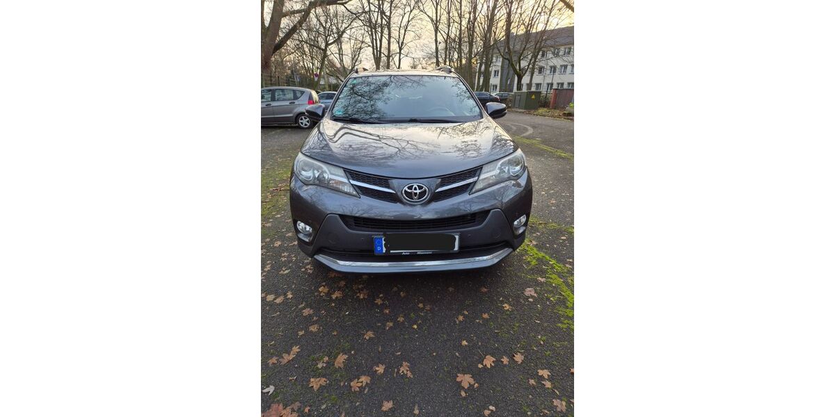 Toyota RAV 4 184.800 km 13.700 &euro; Köln 51107