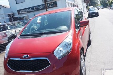 Kia Venga 32.215 km 11.999 &euro; Köln 51143