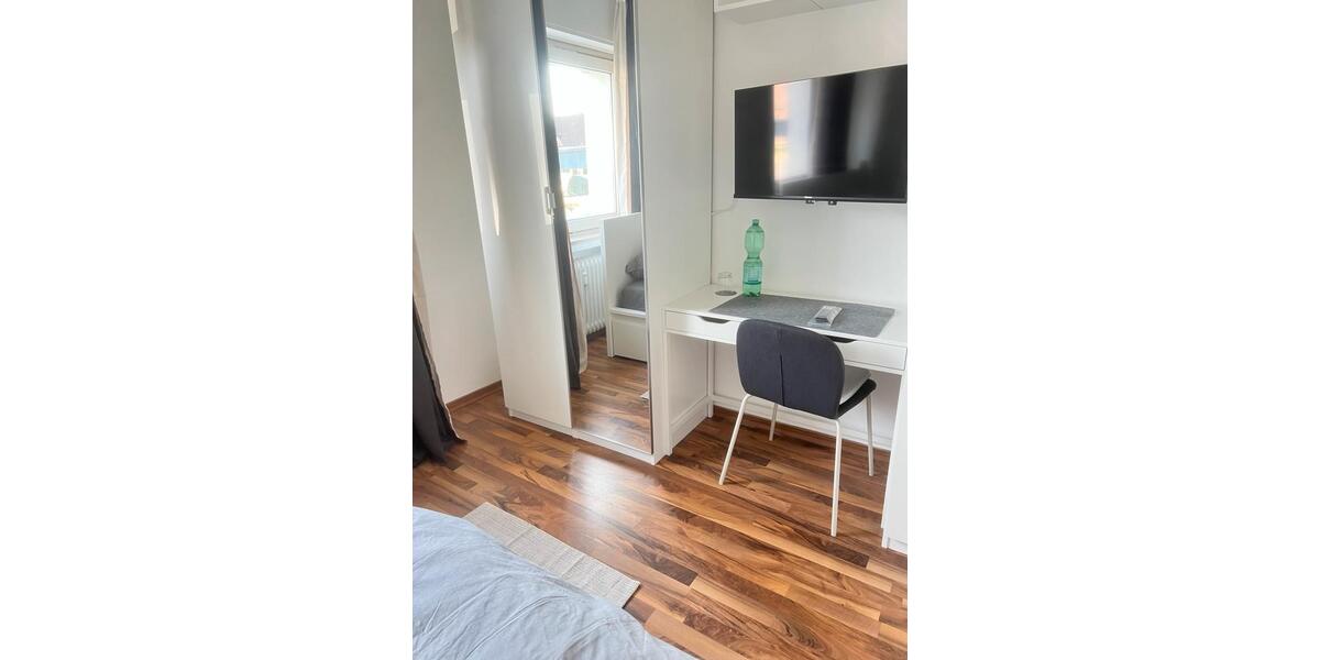 Erdgeschoßwohnung Troisdorf Bergheim - 3 Zimmer, 80 m&sup2;, 2.100&euro; | Angebot:26001872