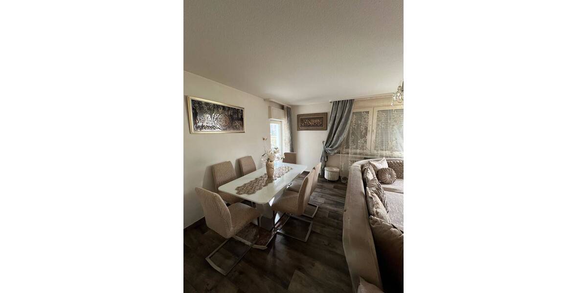 Etagenwohnung Köln / Höhenberg Höhenberg - 3 Zimmer, 77 m&sup2;, 199.000&euro; | Angebot:25672121