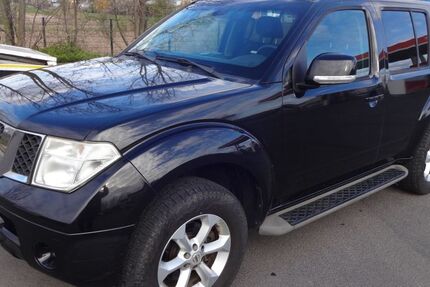 Nissan Pathfinder 285.000 km 6.980 &euro; Zülpich 53909