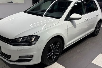 VW Golf 266.000 km 8.350 &euro; Köln 51103
