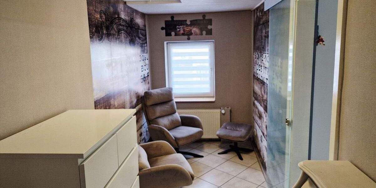 Einfamilienhaus Siegburg / Stallberg Stallberg - 9 Zimmer, 203 m&sup2;, 499.000&euro; | Angebot:25915818