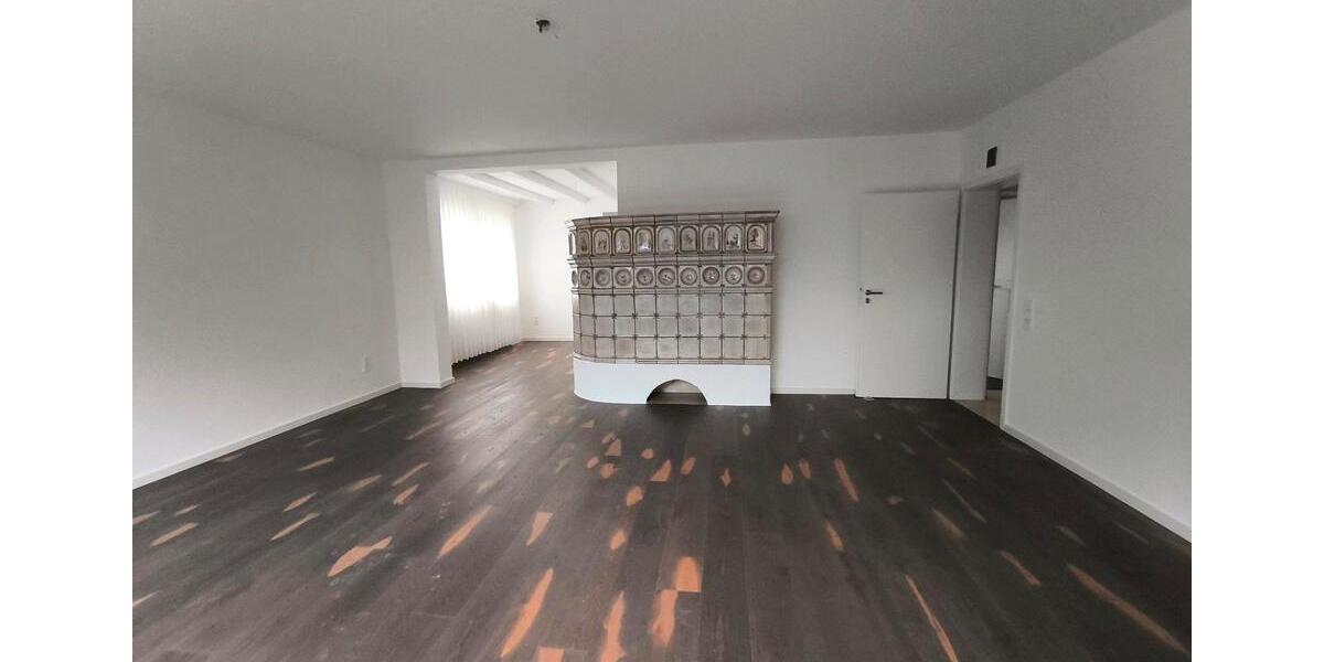 Erdgeschoßwohnung Mechernich - 3 Zimmer, 150 m&sup2;, 1.500&euro; | Angebot:23838632