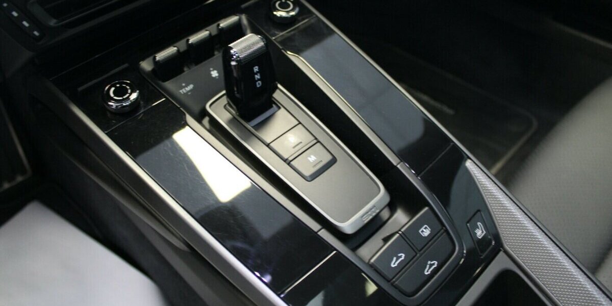 Porsche 911 Carrera S PDLS - Schiebedach - Bose 37.795 km 107.911 &euro; Euskirchen 53881