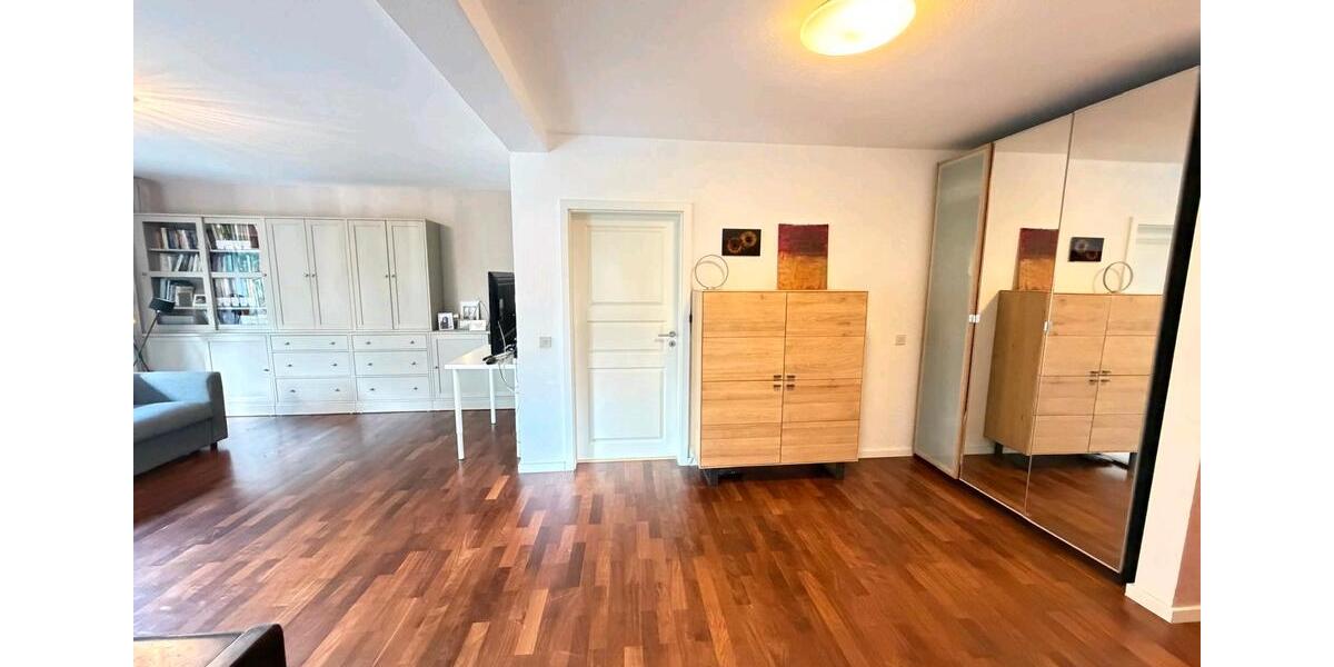 Etagenwohnung Bornheim - 3 Zimmer, 100 m&sup2;, 1.290&euro; | Angebot:26650124