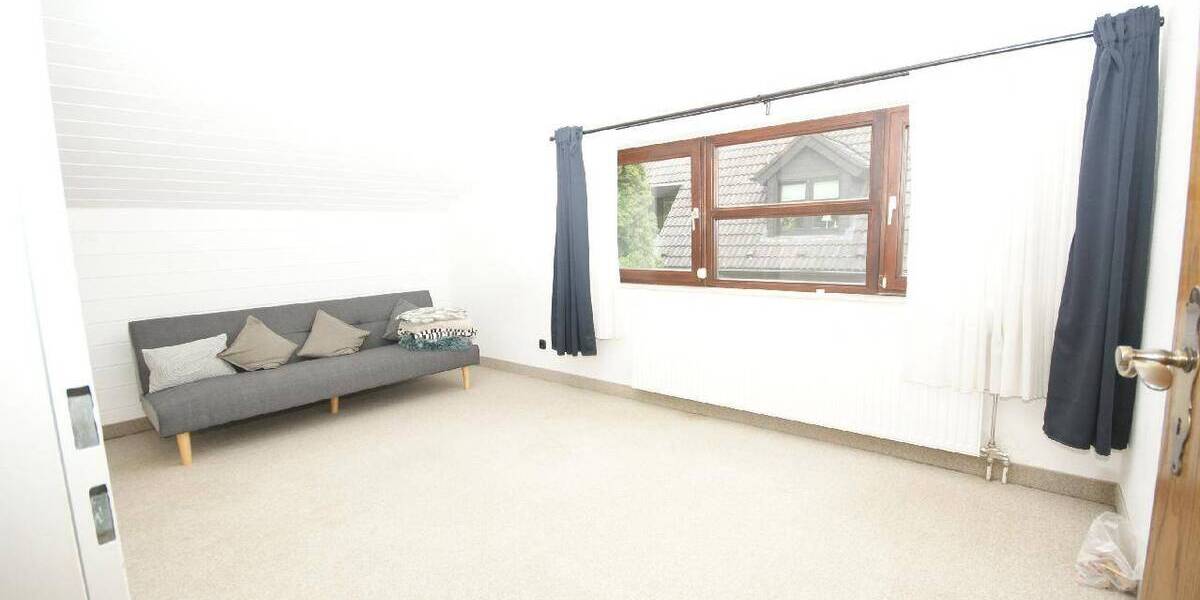 Etagenwohnung Köln Wahn - 4 Zimmer, 88 m&sup2;, 750&euro; | Angebot:26642082