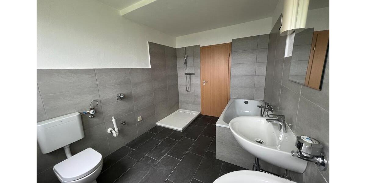 Hochparterre Troisdorf Bergheim - 3 Zimmer, 85 m&sup2;, 289.000&euro; | Angebot:25408304