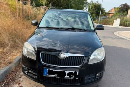 Skoda Fabia 276.500 km 1.099 &euro; Euskirchen 53881