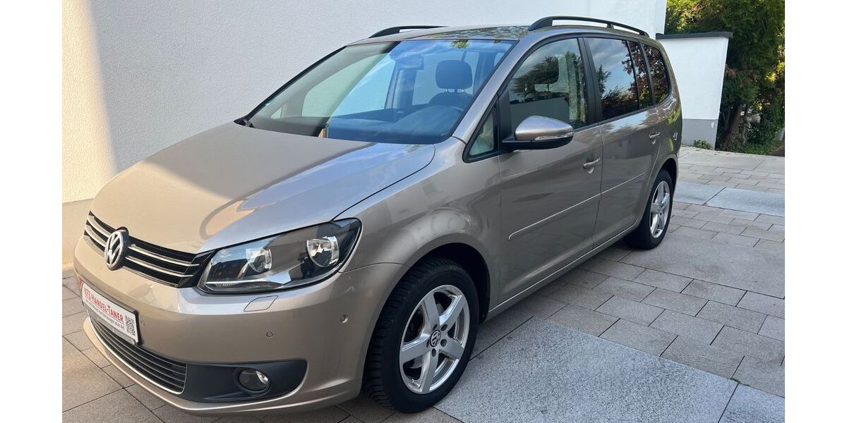 VW Touran 150.000 km 8.399 &euro; Troisdorf (Nähe Köln/Bonn) 53844