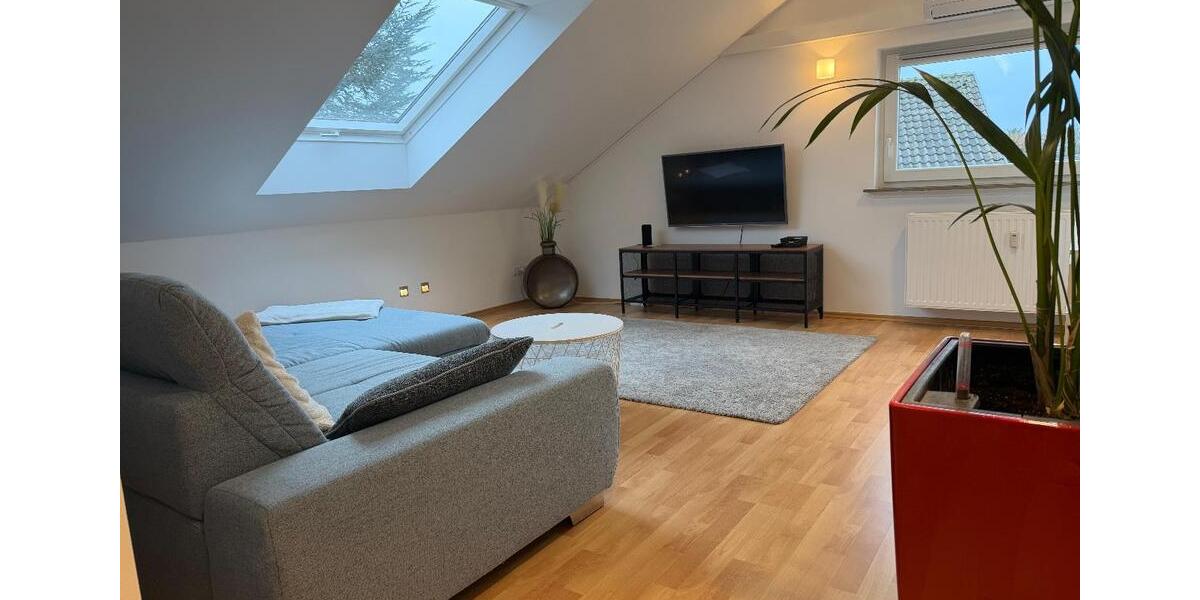 Etagenwohnung Sankt Augustin - 2 Zimmer, 70 m&sup2;, 1.600&euro; | Angebot:25901442