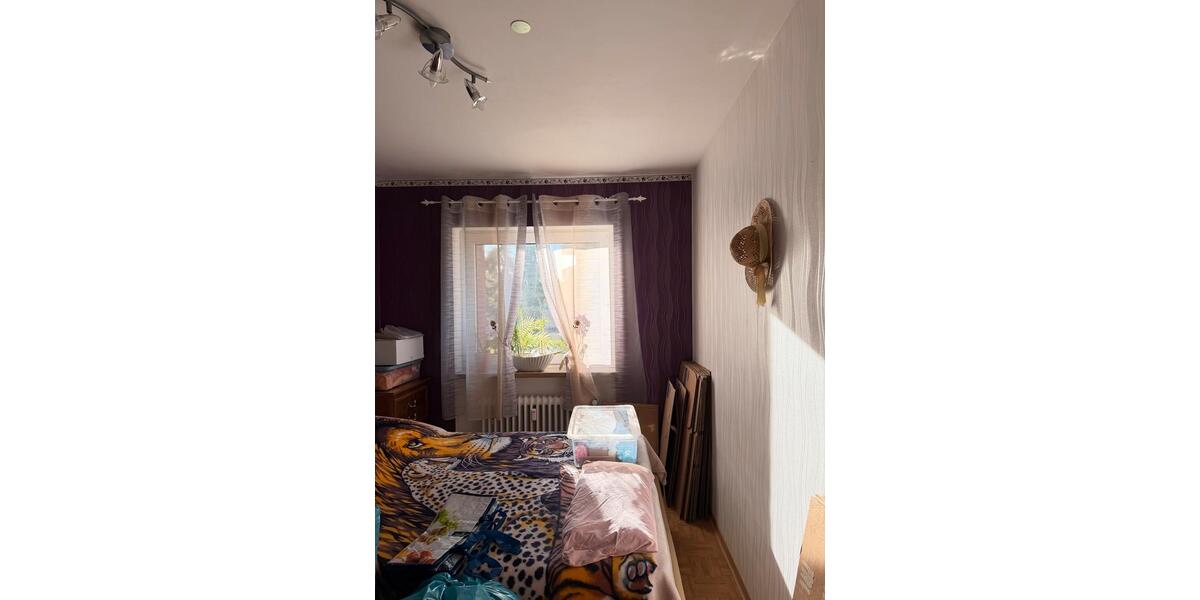 Etagenwohnung Troisdorf Bergheim - 4 Zimmer, 92 m&sup2;, 876&euro; | Angebot:26441318