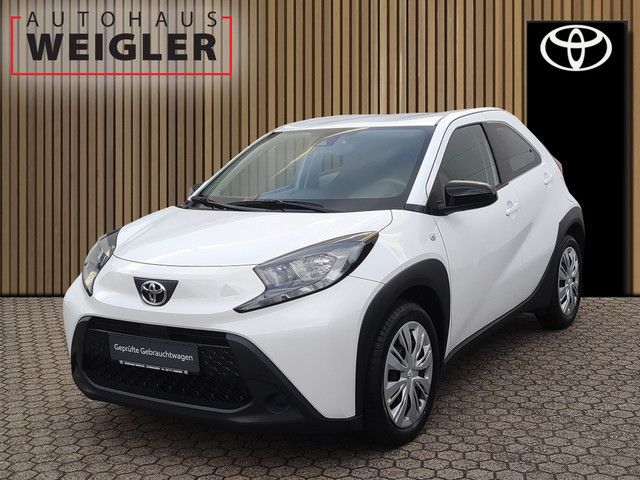 Toyota Aygo (X) 14.792 km 13.890 &euro; Leverkusen 51381