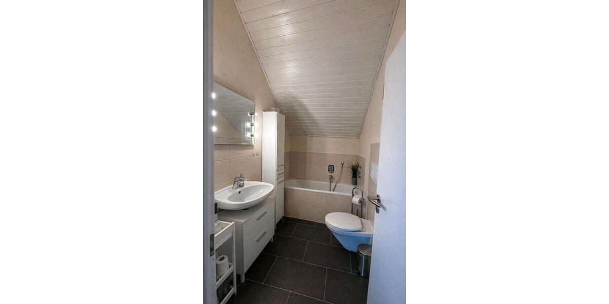 Maisonettenwohnung Wesseling - 2.5 Zimmer, 60 m&sup2;, 229.000&euro; | Angebot:25152029