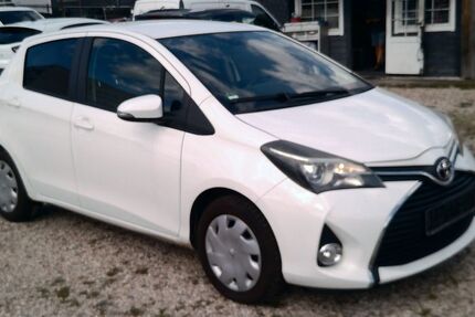 Toyota Yaris 195.000 km 5.999 &euro; Bonn 53227