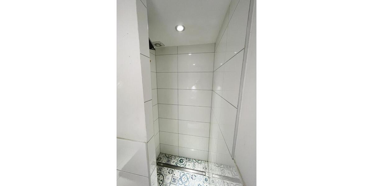 Etagenwohnung Köln Ehrenfeld - 2.5 Zimmer, 65 m&sup2;, 1.000&euro; | Angebot:26072574