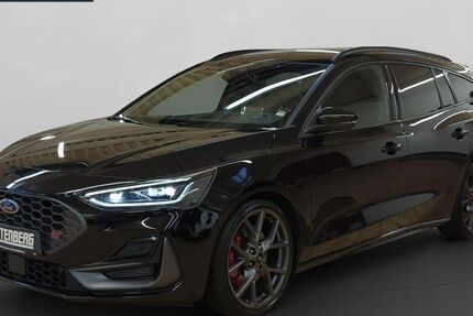 Ford Focus 39.675 km 30.980 &euro; Leverkusen 51381