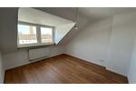 Dachgeschoßwohnung Düren - 3 Zimmer, 60 m&sup2;, 690&euro; | Angebot:26614515