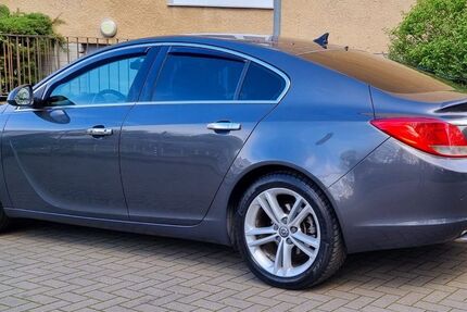 Opel Insignia 264.500 km 3.800 &euro; Köln nieh 50733