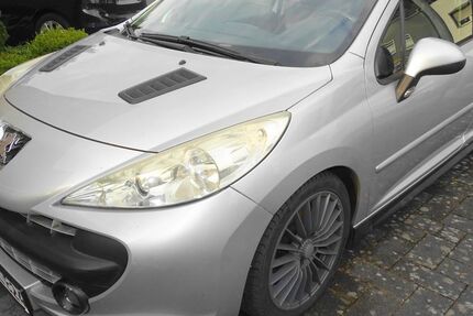 Peugeot 207 173.600 km 2.350 &euro; Euskirchen 53879