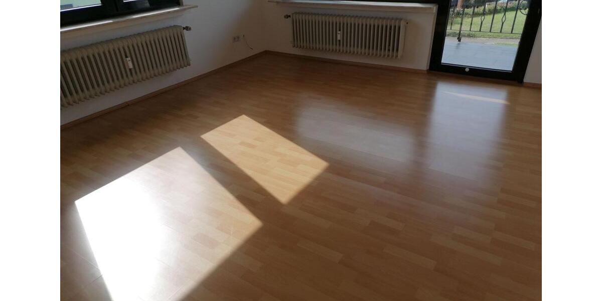 Etagenwohnung Mechernich - 3 Zimmer, 85 m&sup2;, 600&euro; | Angebot:20314715