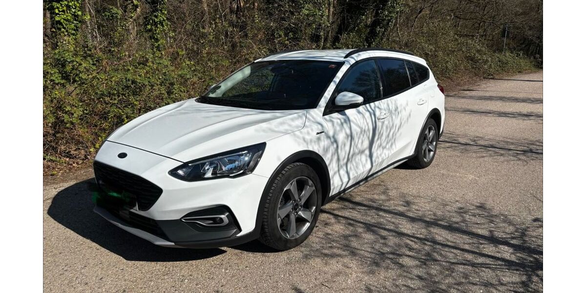 Ford Focus 122.500 km 9.999 &euro; Hürth 50354