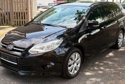 Ford Focus 160.000 km 4.999 &euro; Köln 51107