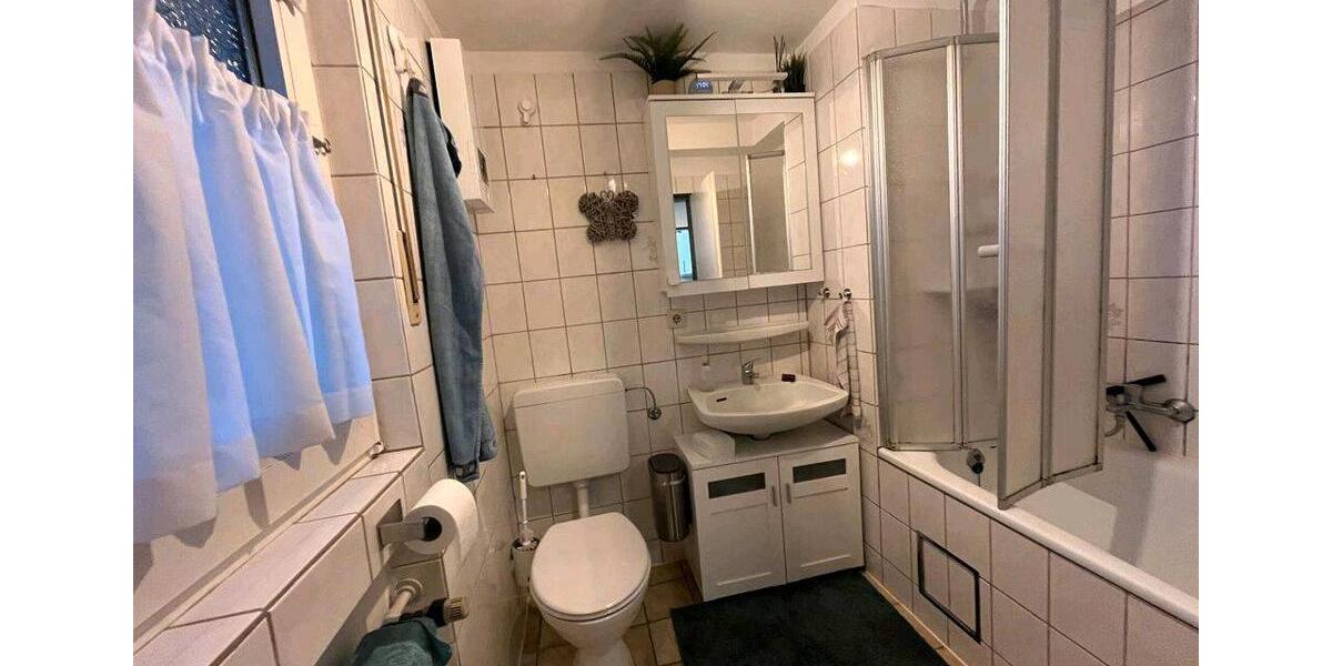 Etagenwohnung Köln Lindenthal - 2 Zimmer, 65 m&sup2;, 975&euro; | Angebot:26039405