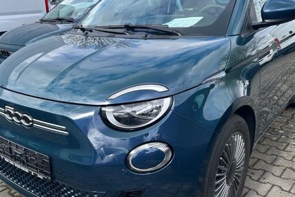 Fiat 500e 53.864 km 16.890 &euro; Köln 51149