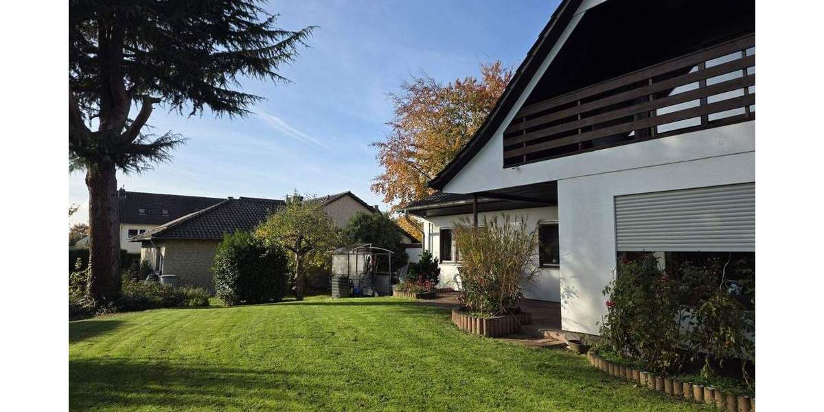 Mehrfamilienhaus, Wohnhaus Sankt Augustin Hangelar - 6 Zimmer, 202 m&sup2;, 660.000&euro; | Angebot:25660472