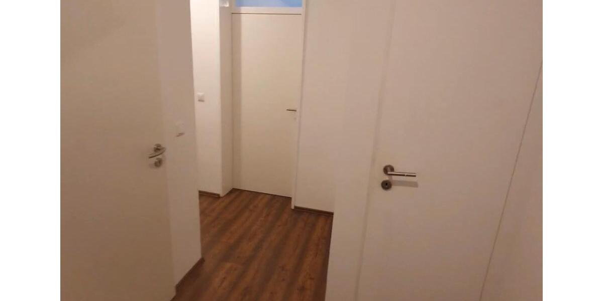 Etagenwohnung Leverkusen - 3 Zimmer, 82 m&sup2;, 198.000&euro; | Angebot:25438071