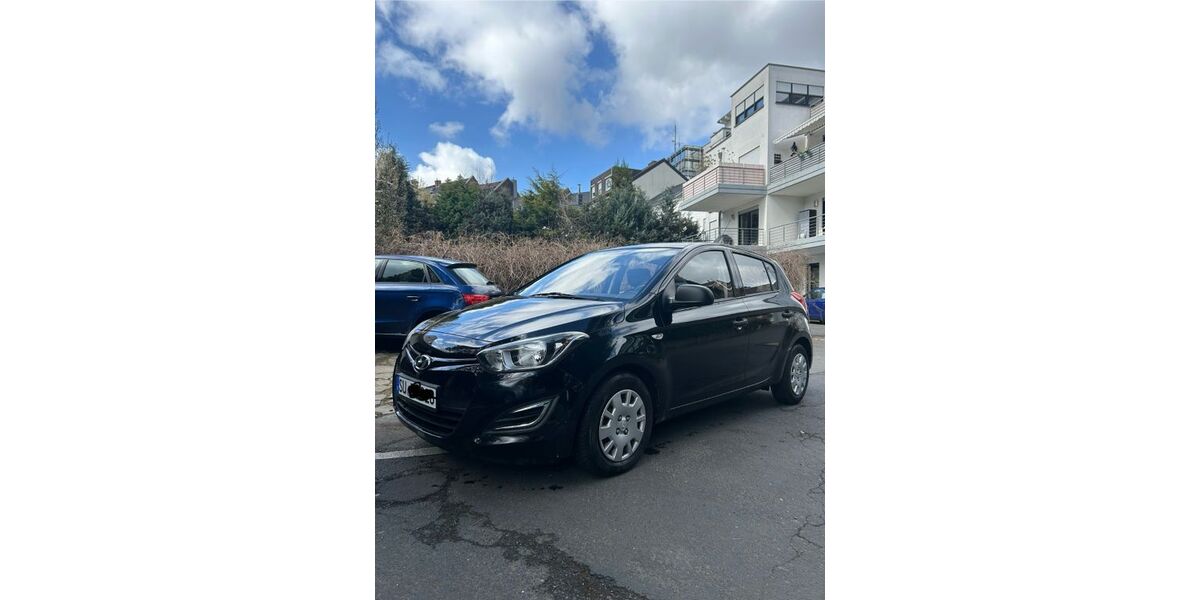 Hyundai i20 144.000 km 3.999 &euro; Troisdorf 53840