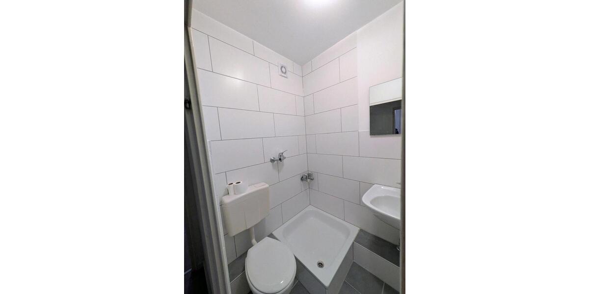 Hochparterre Köln Porz - 2 Zimmer, 57 m&sup2;, 180.000&euro; | Angebot:26063732