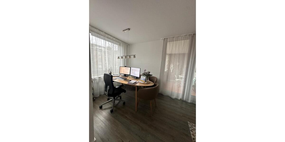 Etagenwohnung Köln Nippes - 2 Zimmer, 72 m&sup2;, 1.950&euro; | Angebot:25968674