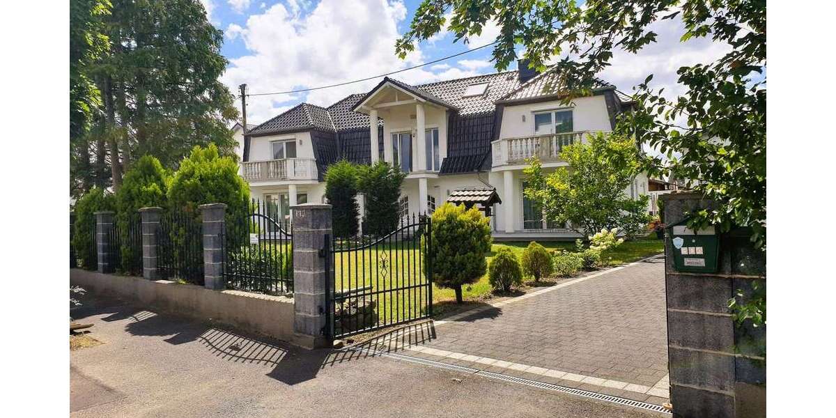 Einfamilienhaus Wesseling - 10 Zimmer, 340 m&sup2;, 1.559.000&euro; | Angebot:23847117