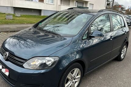 VW Golf 134.000 km 4.650 &euro; köln 50739