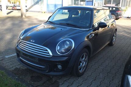 Mini Cooper 114.143 km 8.904 &euro; Köln-Marsdorf/Junkersdorf 50858