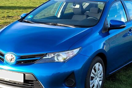 Toyota Auris 131.255 km 6.400 &euro; Zülpich 53909