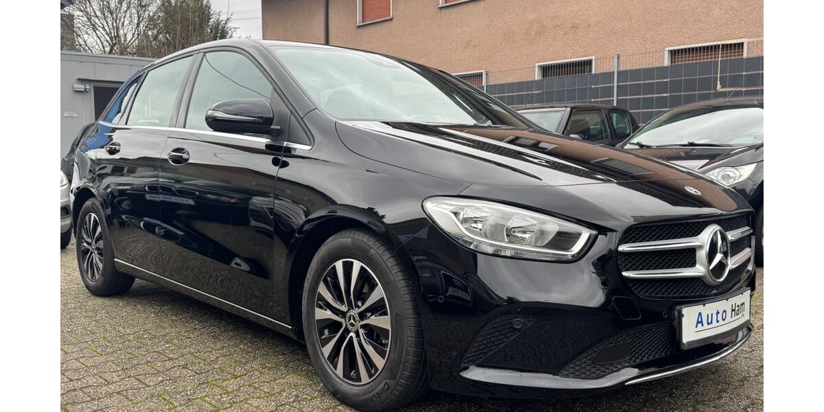 Mercedes-Benz B 180 137.000 km 16.990 &euro; Köln 50858