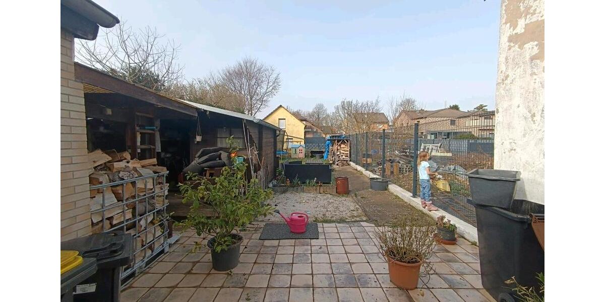 Reihenhaus Bedburg - 3.5 Zimmer, 92 m&sup2;, 900&euro; | Angebot:26051074