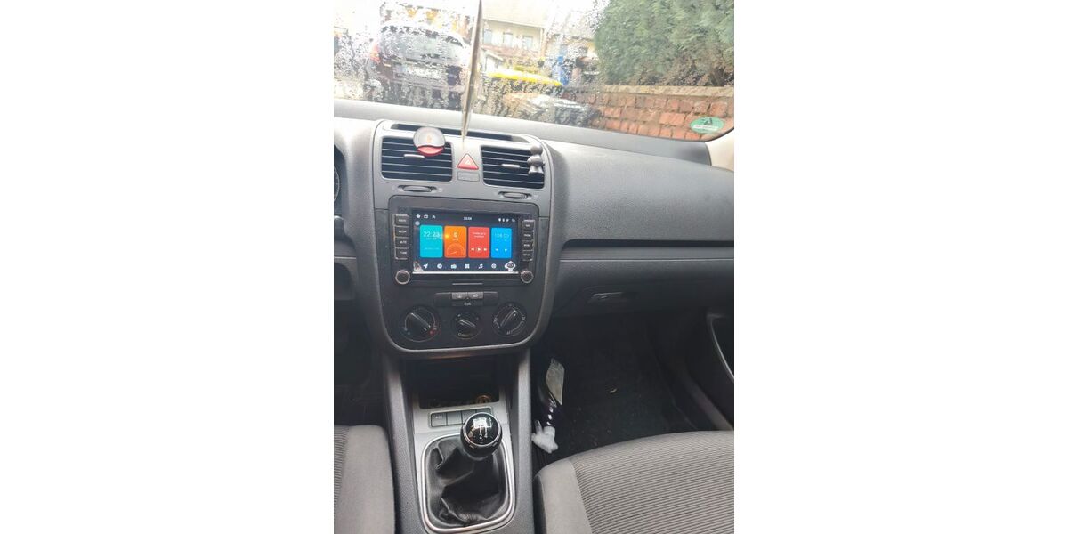 VW Golf 107.000 km 3.899 &euro; Merzenich 52399