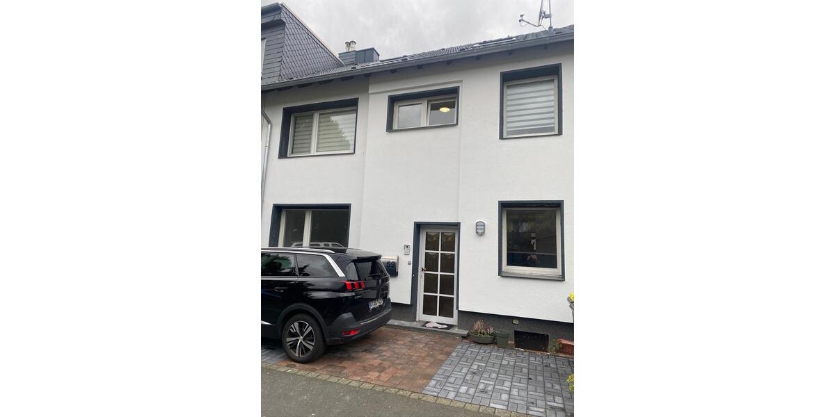 Erdgeschoßwohnung Köln Kalk - 2.5 Zimmer, 65 m&sup2;, 1.225&euro; | Angebot:26051055