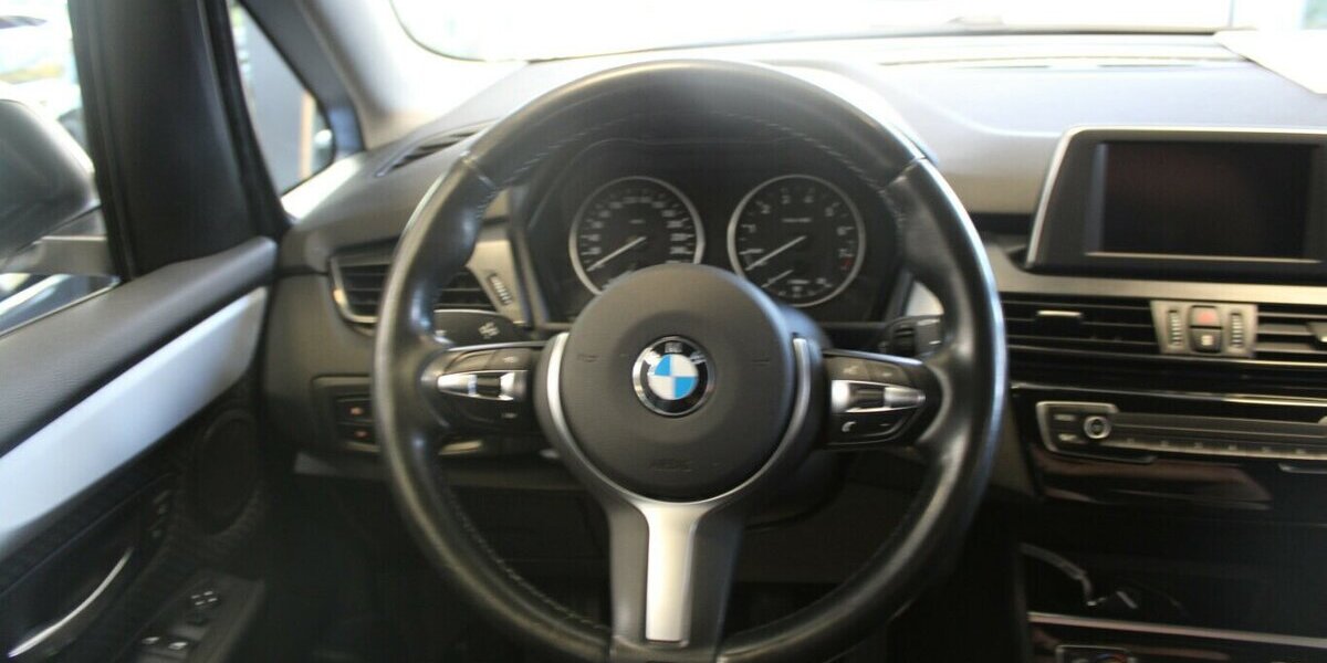 BMW 218 218i Active Tourer Advantage 58.050 km 14.980 &euro; Euskirchen 53881