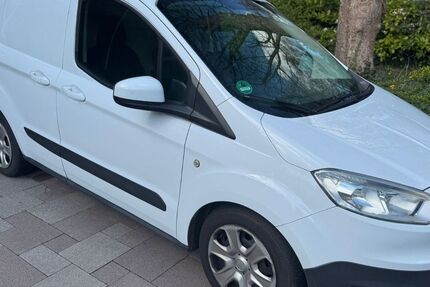 Ford Courier 111.000 km 8.450 &euro; Köln 51107