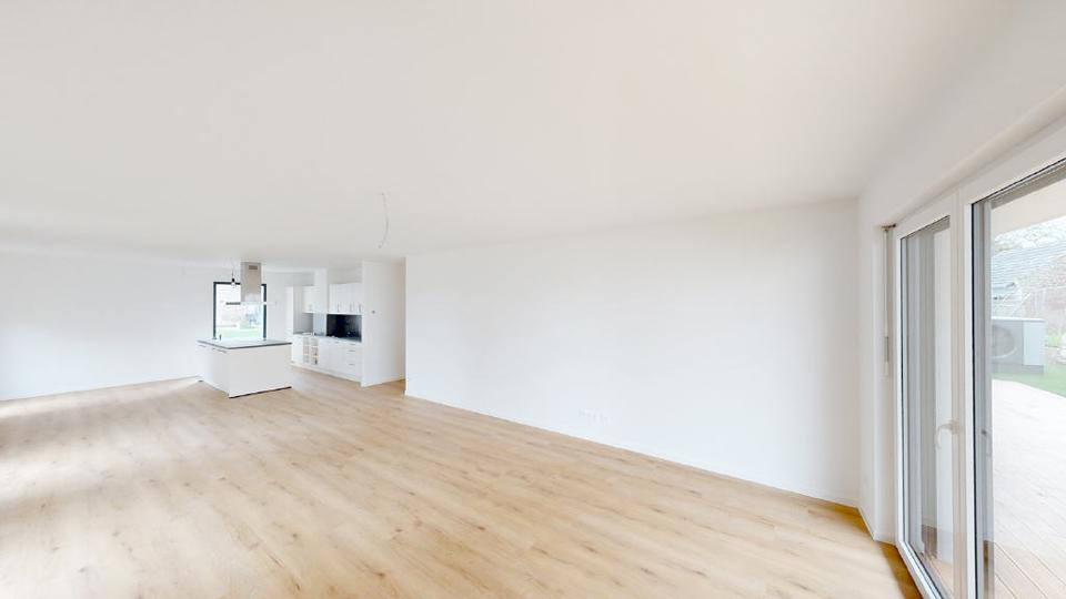 Etagenwohnung Euskirchen Dom-Esch - 4 Zimmer, 204 m&sup2;, 2.580&euro; | Angebot:24444910