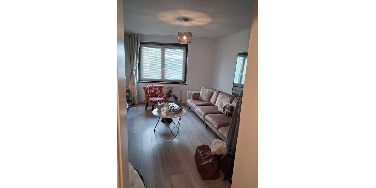 Etagenwohnung Köln Kalk - 2 Zimmer, 50 m&sup2;, 800&euro; | Angebot:25973000