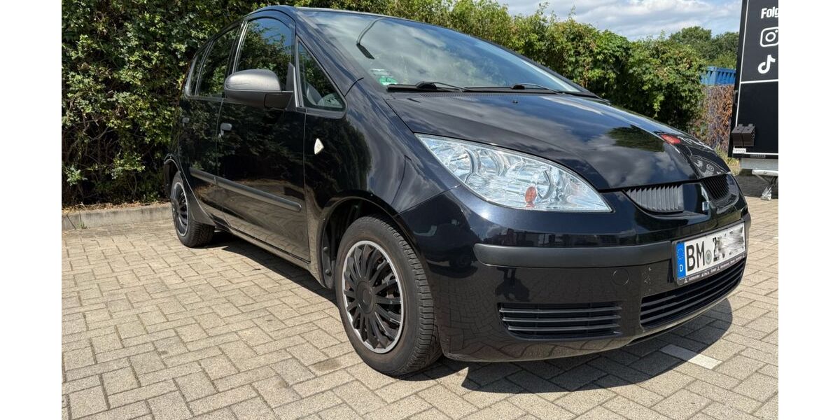 Mitsubishi Colt 163.800 km 2.299 &euro; Köln 50858