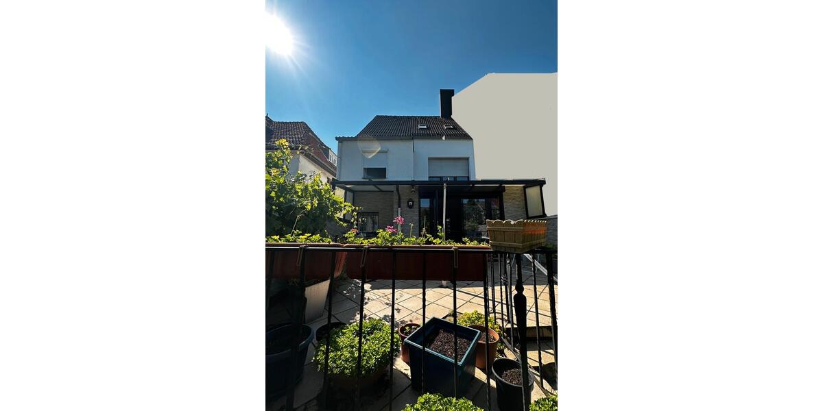 Einfamilienhaus Düren Distelrath - 8 Zimmer, 165 m&sup2;, 375.000&euro; | Angebot:26802943
